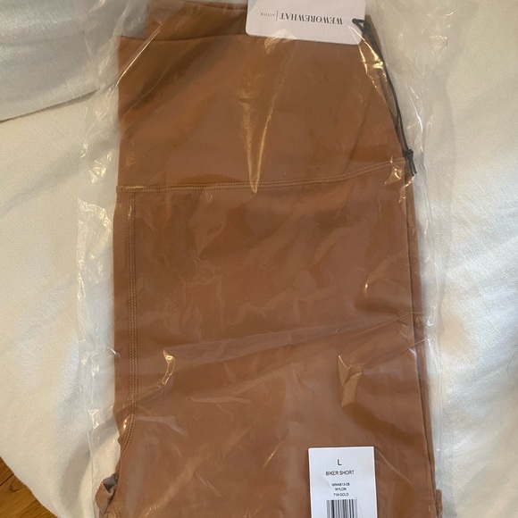 NWT WeWoreWhat biker short - Picture 2 of 2